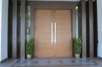 Main Entrance Door with Feature Wall