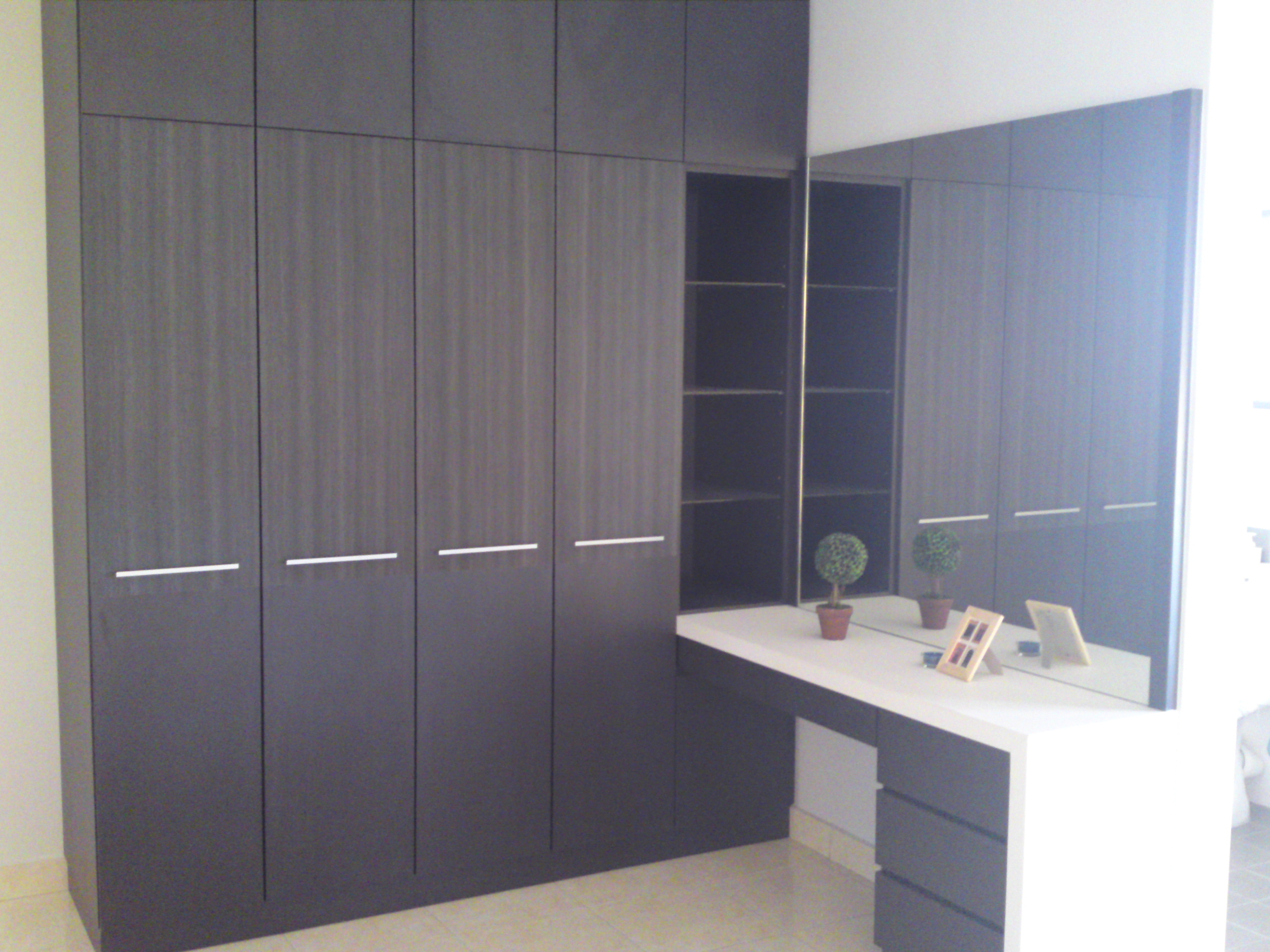 Wood Grain Design Wardrobe Lky Renovation Works